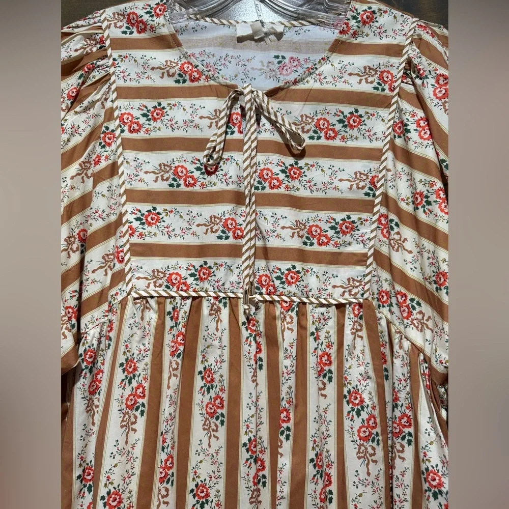 entro Cream and Pink Floral Stripe Midi Dress - Picture 5 of 7